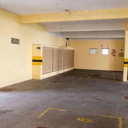 Lindo 2 Quartos Com Piscina E Ar Na Praia Do Forte 카보프리우 외부 사진